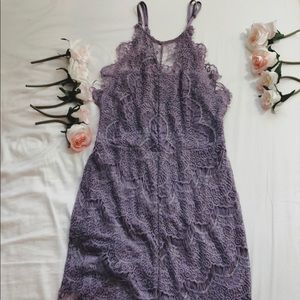 FREE PEOPLE PURPLE LACE DRESS WITH BUTTONS